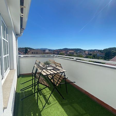 Avenida 37 Apartment Caldas De Reis Exterior photo